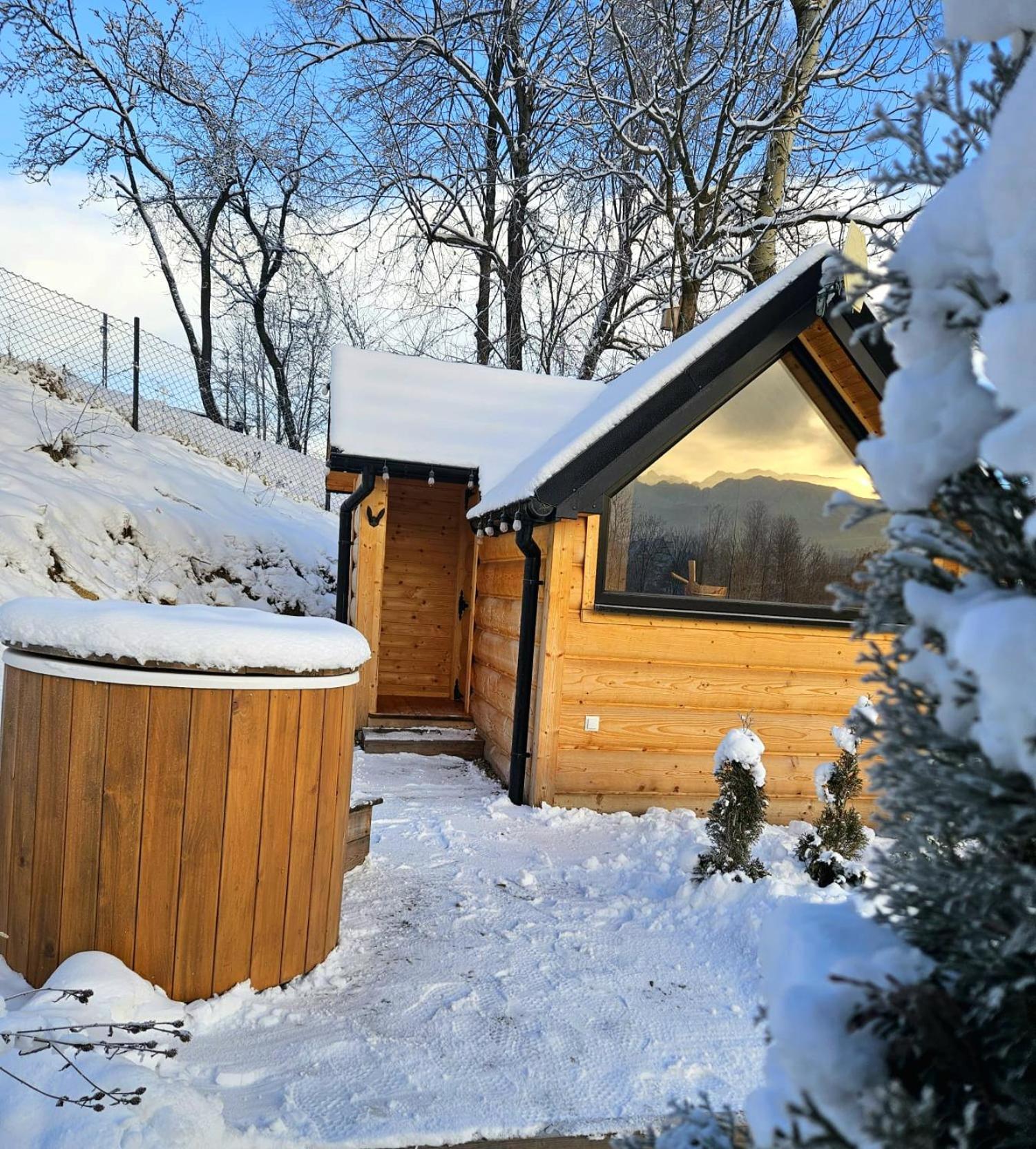 Jurta Na Wypasie - Luksusowy Namiot Z Widokiem Na Gory - Jacuzzi, Sauna, Split Ac, Private, Star View زاكوباني المظهر الخارجي الصورة